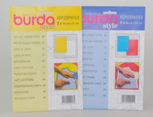 Kopierpapier von Burda - in vier verschiedenen Farben, blau und rot und weiß und gelb