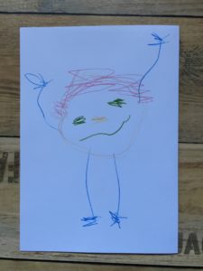 Entwicklung des kindlichen Zeichnens, Stoffe bemalen mit Kindern