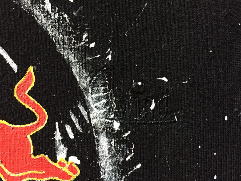 Red Bull Pullover "Schallplatte" - Stoffe bemalen