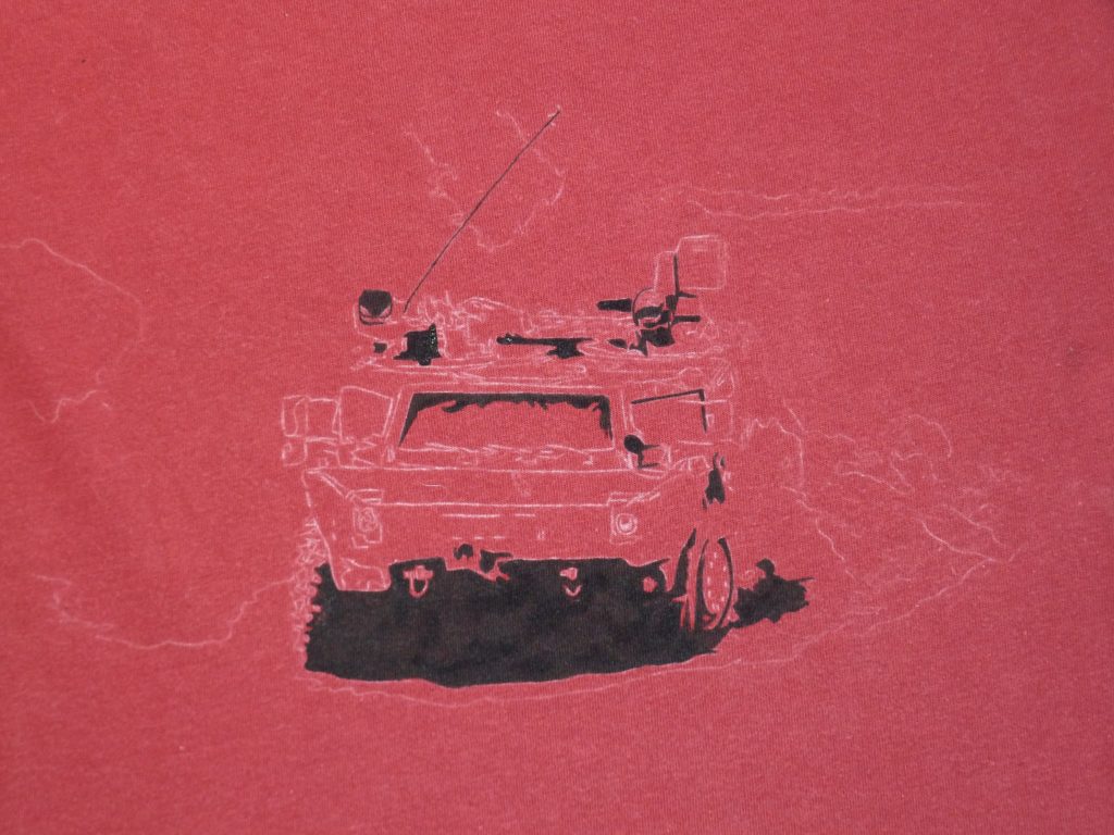 Fennek Shirt - Stoffe bemalen - Wüstenfuchs und Panzerspähwagen