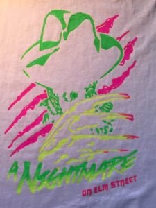 Neon Textil Set von Marabu - Freddy Krueger Motiv - selbstbemaltes Shirt - weißes Shirt