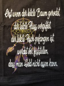 Selbstbemaltes Shirt - Weisssagung der Cree - Stoffmalfarben - stoffe-bemalen.de
